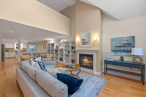 135 Beach Rd #C4, Salisbury, MA 01952