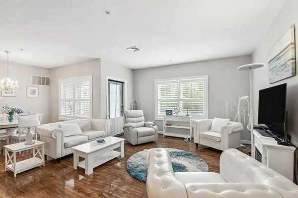 360 Andover St #2101, Danvers, MA 01923