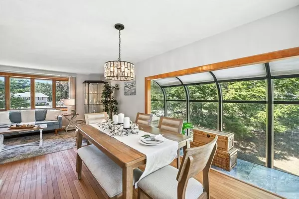 7 Market St, Peabody, MA 01960