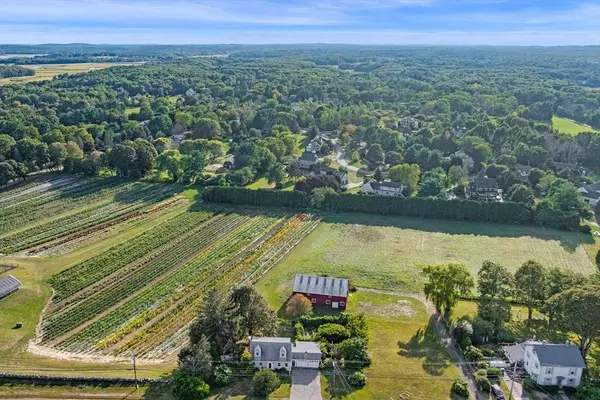 100 High Rd, Newbury, MA 01951