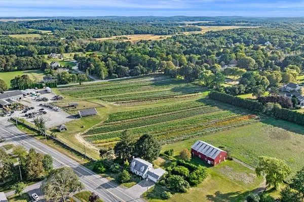 100 High Rd, Newbury, MA 01951