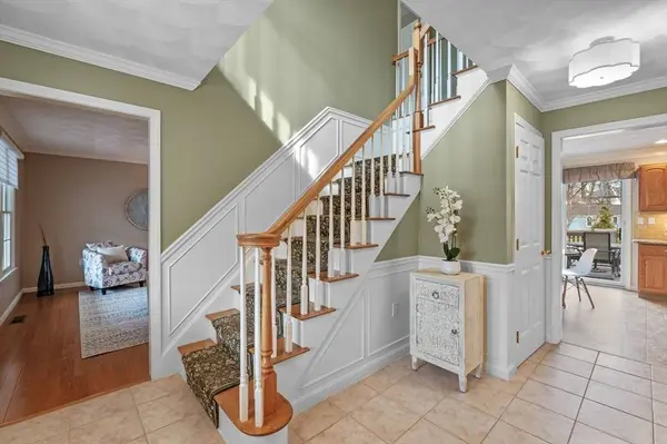 7 Hilltop Drive, Peabody, MA 01960