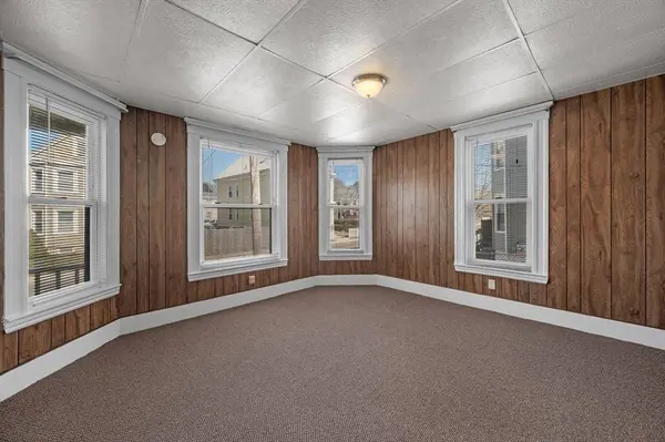 39 Mason St, Salem, MA 01970