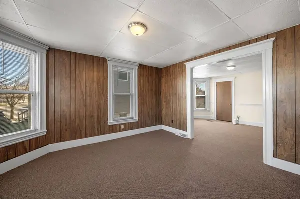 39 Mason St, Salem, MA 01970