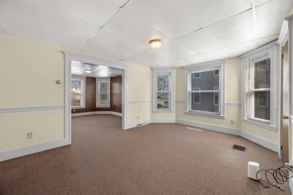 39 Mason St, Salem, MA 01970