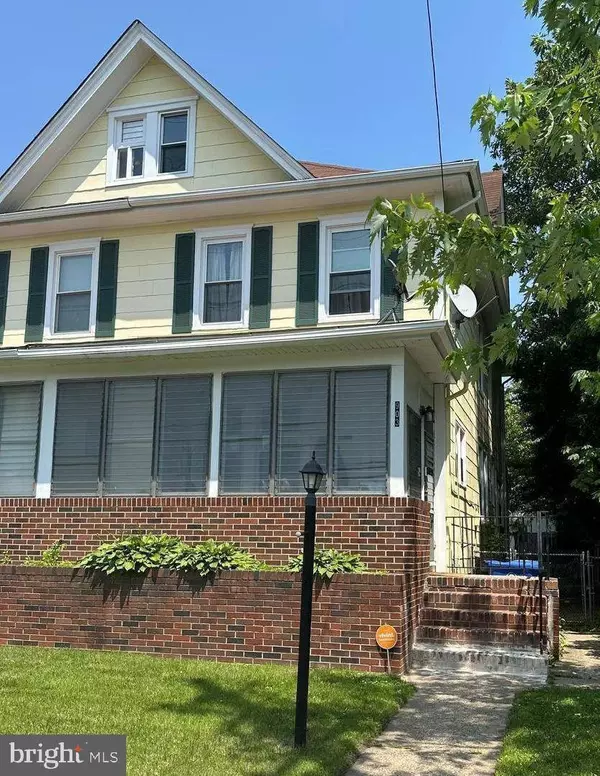 903 SALEM RD, Burlington, NJ 08016