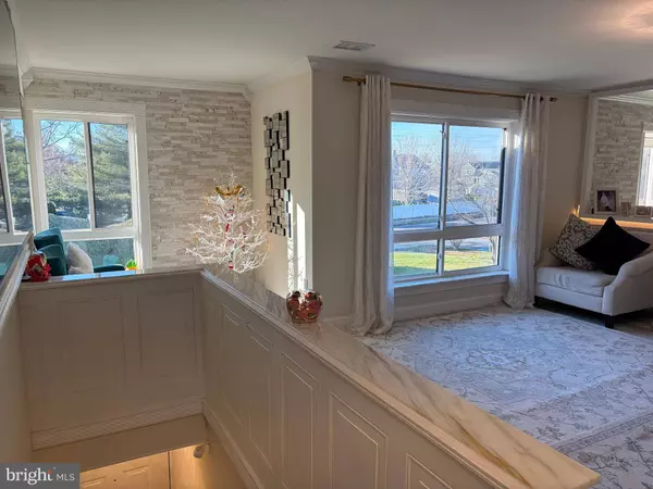 44 ASHLEY CT, Marlton, NJ 08053