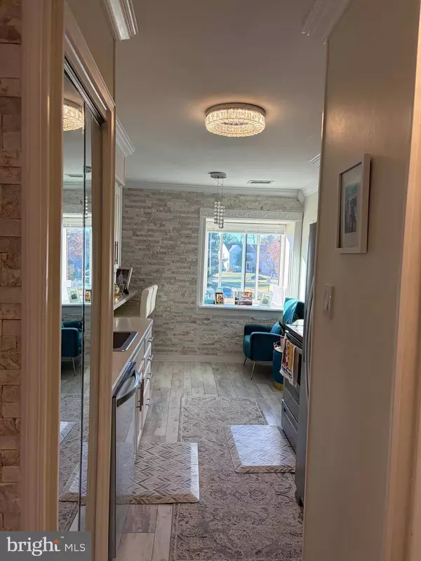 44 ASHLEY CT, Marlton, NJ 08053