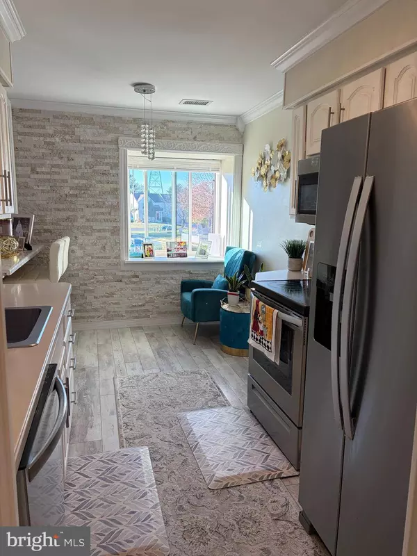 44 ASHLEY CT, Marlton, NJ 08053