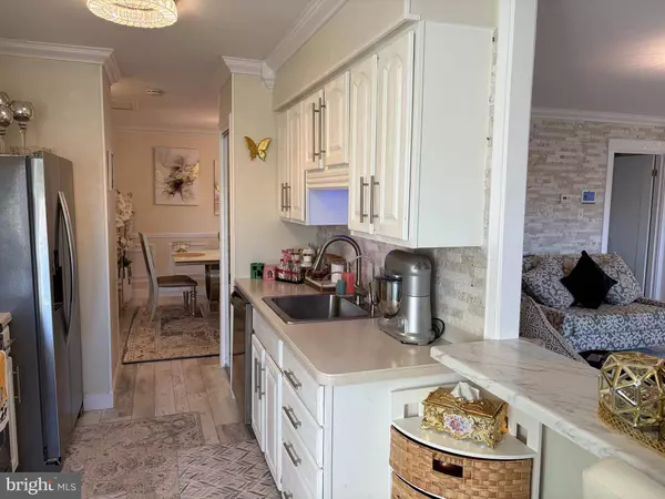 44 ASHLEY CT, Marlton, NJ 08053