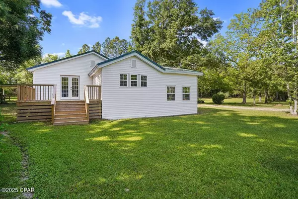 1095 W Highway 90, Bonifay, FL 32425