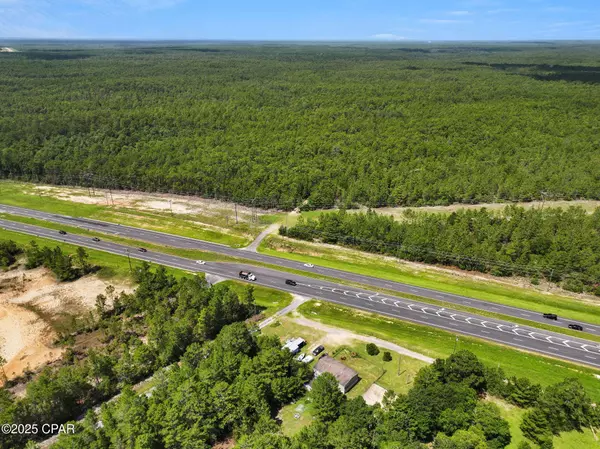 7765 US Highway 331 S, Defuniak Springs, FL 32435