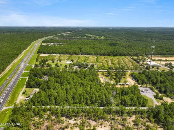 7765 US Highway 331 S, Defuniak Springs, FL 32435