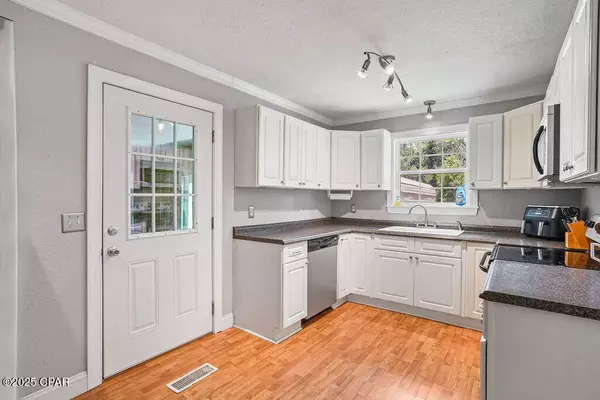 1730 Sims BLVD, Bonifay, FL 32425