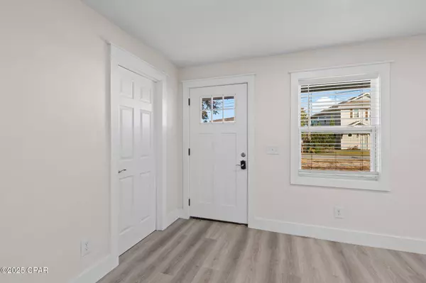 6703 S Lagoon DR, Panama City Beach, FL 32408