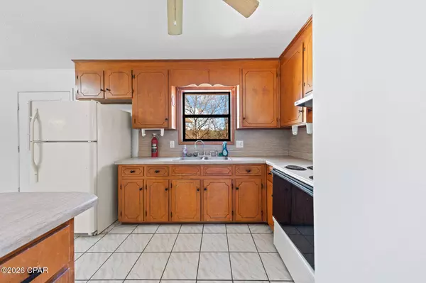 2316 Pineview DR, Bonifay, FL 32425