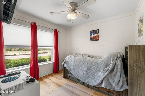 112 Kaelyn LN, Port St Joe, FL 32456