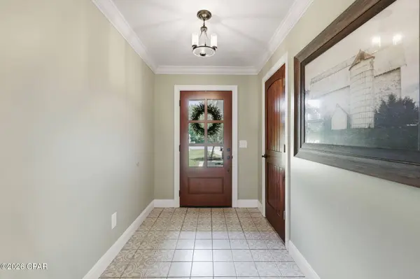 2044 Three Putt LN, Panama City, FL 32404