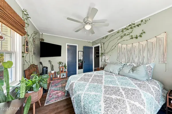 1434 W 10th ST, Panama City, FL 32401