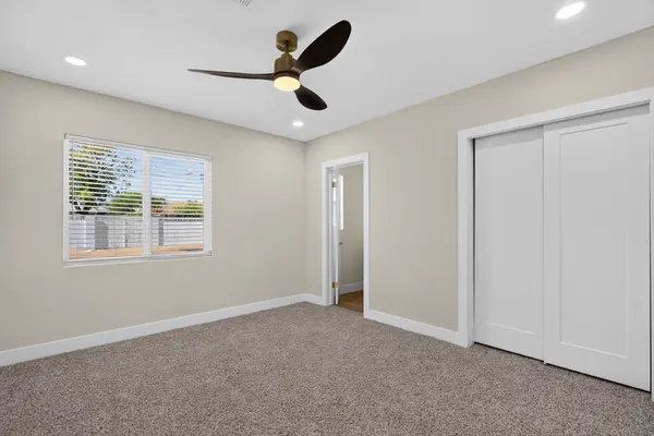 1532 W Fairmount Ave, Phoenix, AZ 85015-5219