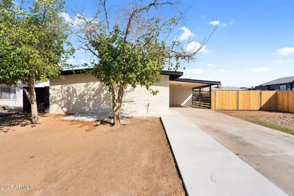 14627 N 33RD Avenue, Phoenix, AZ 85053