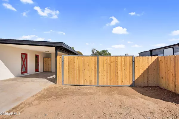 14627 N 33RD Avenue, Phoenix, AZ 85053