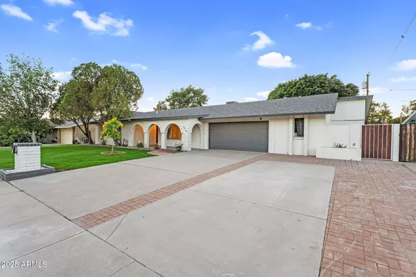 7028 N 12TH Way, Phoenix, AZ 85020