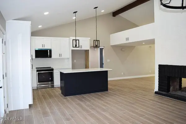 6206 W Wethersfield Road, Glendale, AZ 85304