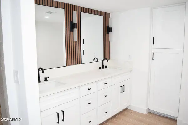 6206 W Wethersfield Road, Glendale, AZ 85304