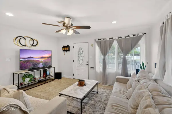 2311 E WILLETTA Street, Phoenix, AZ 85006