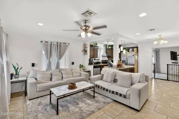 2311 E WILLETTA Street, Phoenix, AZ 85006