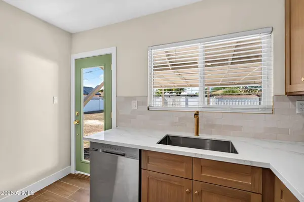 1532 W Fairmount Avenue, Phoenix, AZ 85015