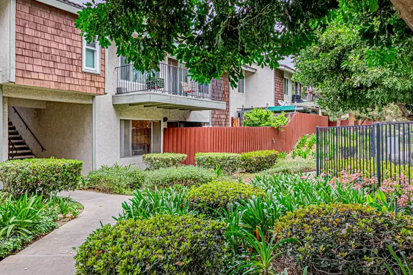 951 S Idaho St #71, La Habra, CA 90631-6649