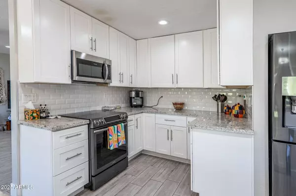 17012 N 97TH Drive, Sun City, AZ 85373