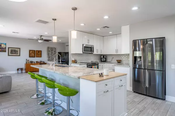 17012 N 97TH Drive, Sun City, AZ 85373