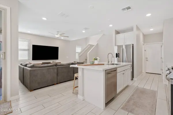 9310 E SEQUENCE Avenue, Mesa, AZ 85212