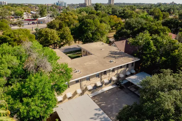 118 Funston Pl, San Antonio, TX 78209-6519