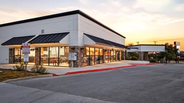 11040 W I-10 #102, San Antonio, TX 78230-1045
