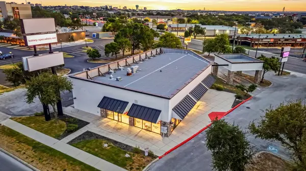 11040 W I-10 #102, San Antonio, TX 78230-1045