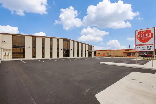 2110 Mannix Dr, San Antonio, TX 78217-5914