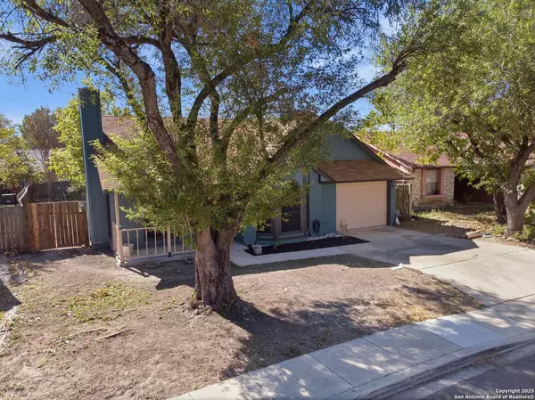 11434 Fort Wyne Dr, San Antonio, TX 78245