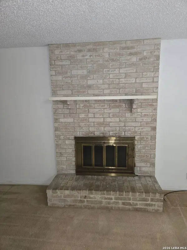127 Regency Ave, Victoria, TX 77904