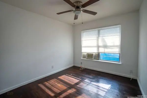 110 JAY WILLIAMS ST, San Antonio, TX 78237-2708