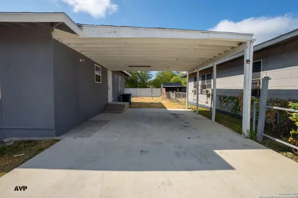 110 JAY WILLIAMS ST, San Antonio, TX 78237-2708