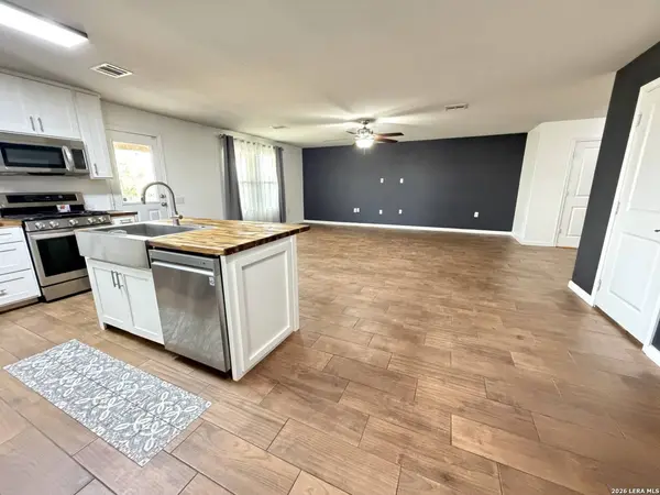 723 PELICAN LNDG, San Antonio, TX 78221