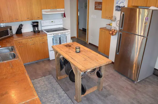 14123 Township Road 404, Rural Flagstaff County, AB T0B 1N0