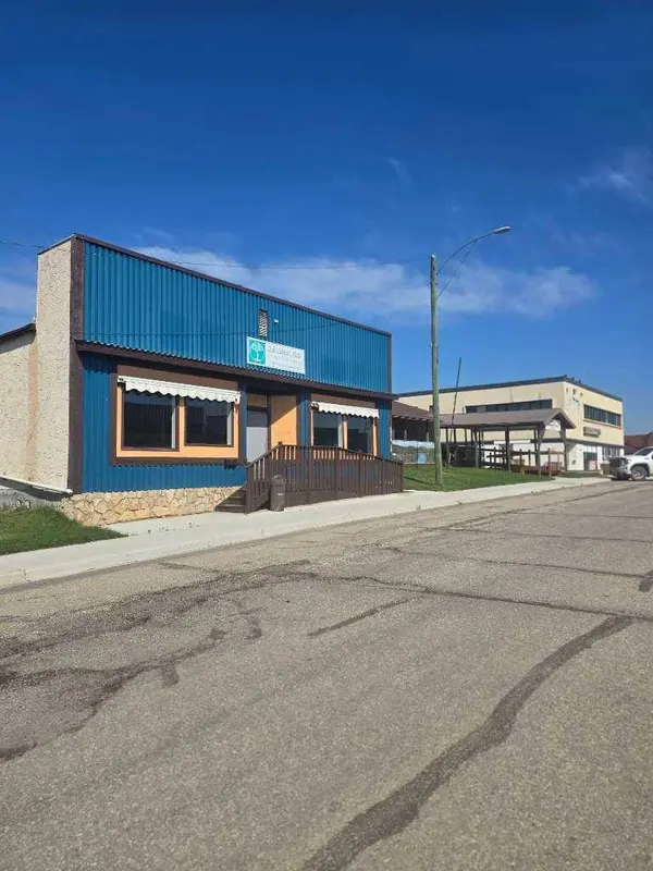 4916 50 ST, Sangudo, AB T0E 2A0