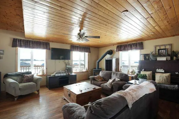 56024 Range Road 261, Rural Sturgeon County, AB T8R 0V9