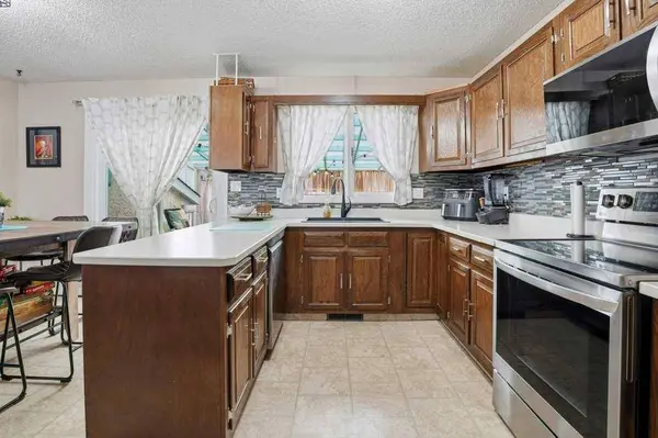 5119 51 ST, Legal, AB T0G 1L0