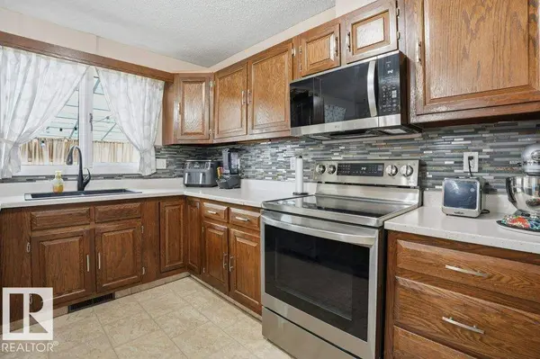 5119 51 ST, Legal, AB T0G 1L0